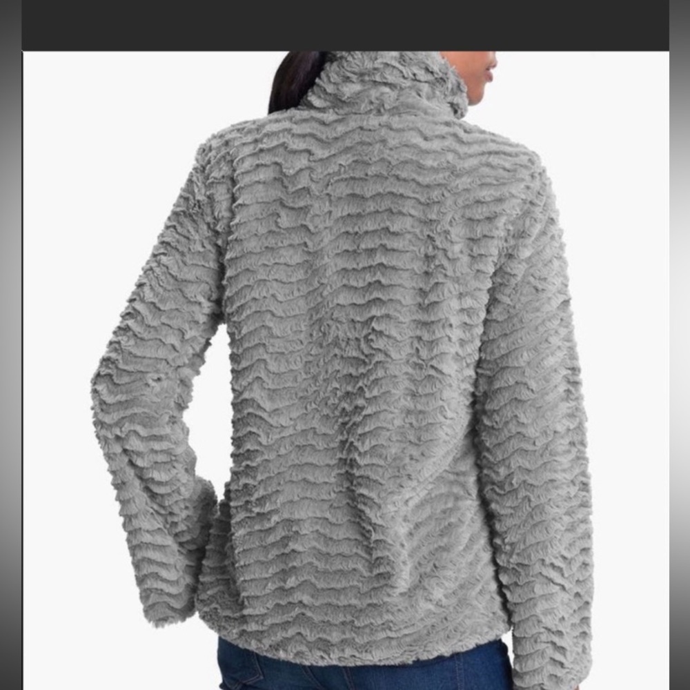 🌟Host pick🌟Patagonia women’s jacket - Picture 2 of 5